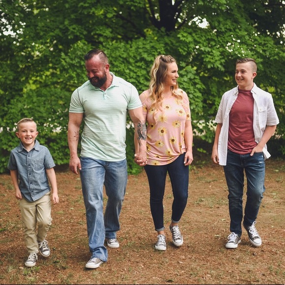 Meet your Posher, Ginger - Picture 2 of 2